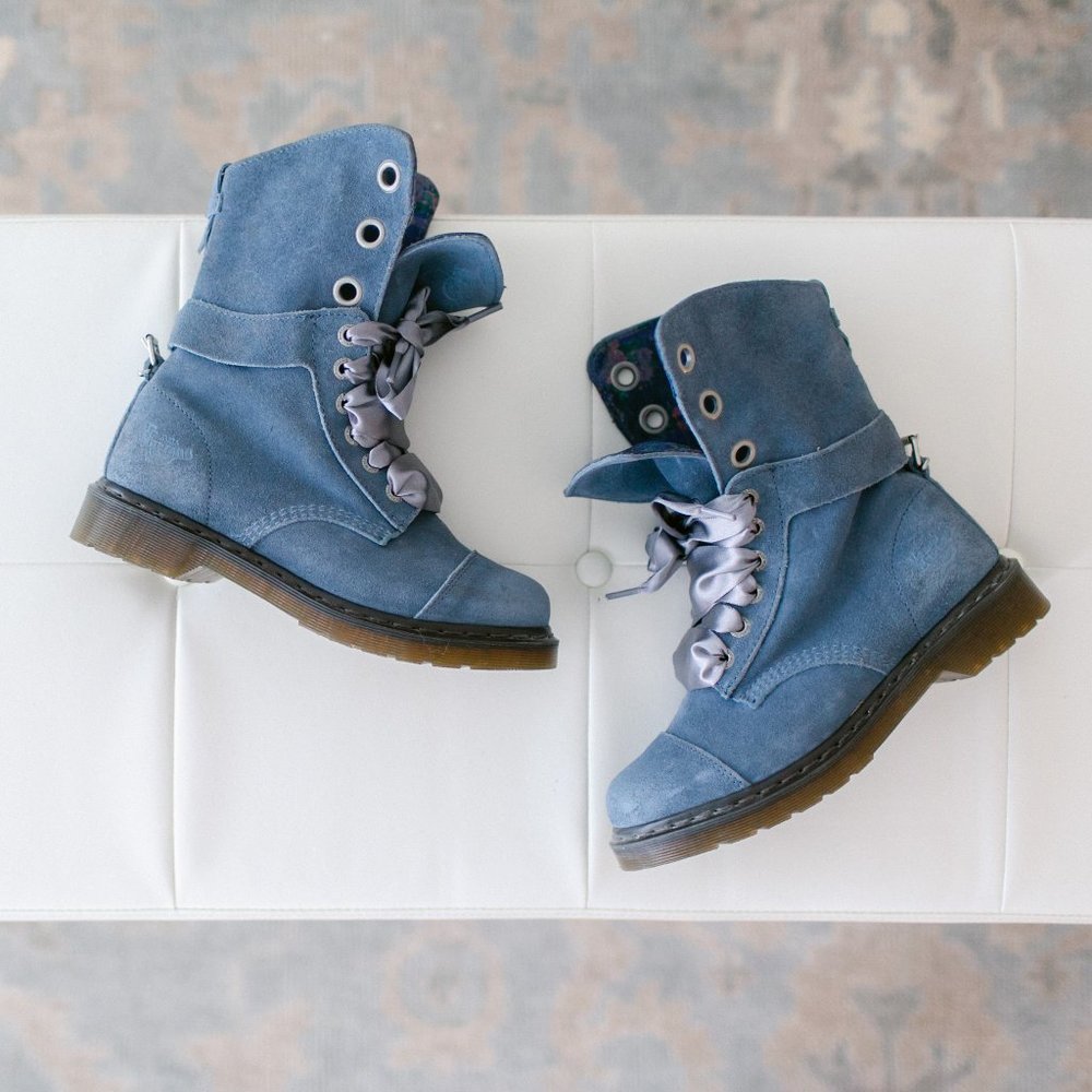 Dr. Martens Blue Suede Boots Women 8 Ribbon Rare